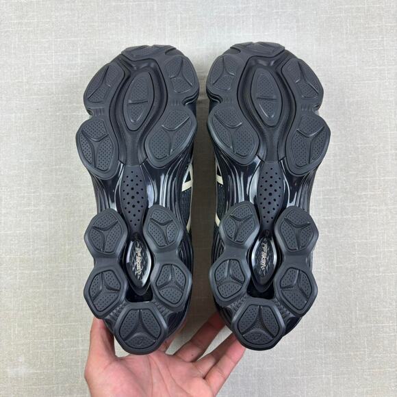 ? 2025 Kiko Kostadinov x ASICS US6-S Gel-Kinetic Fluent “Black Vanilla” 11.5M main image 4